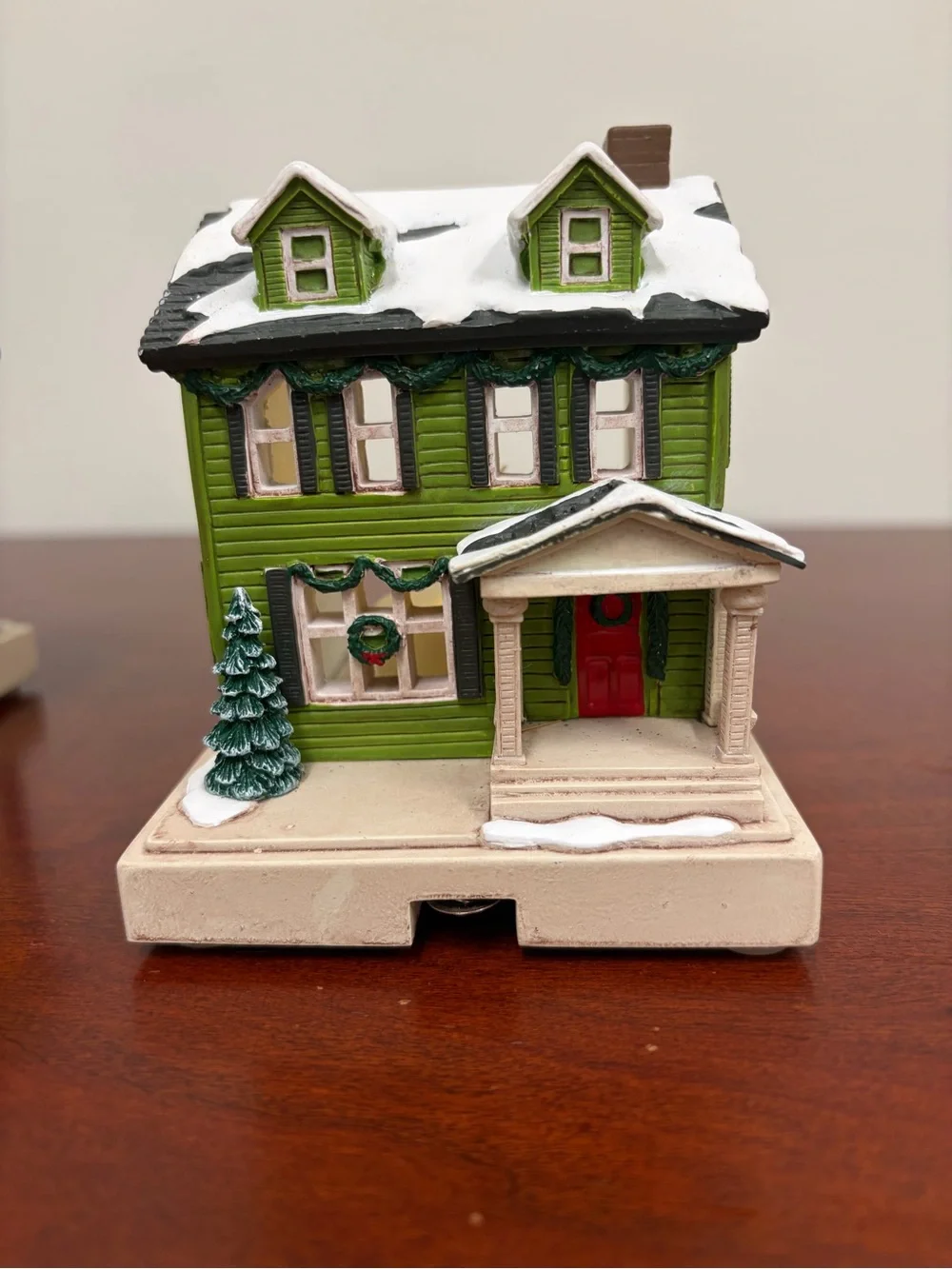 Hallmark 2018 Christmas Houses Stocking Holders